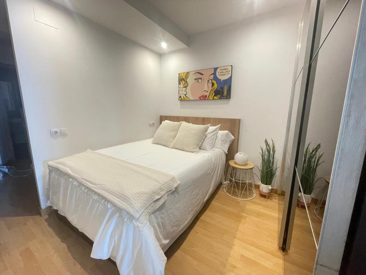 Loft En El Mercado Del Fontan Овьедо Экстерьер фото