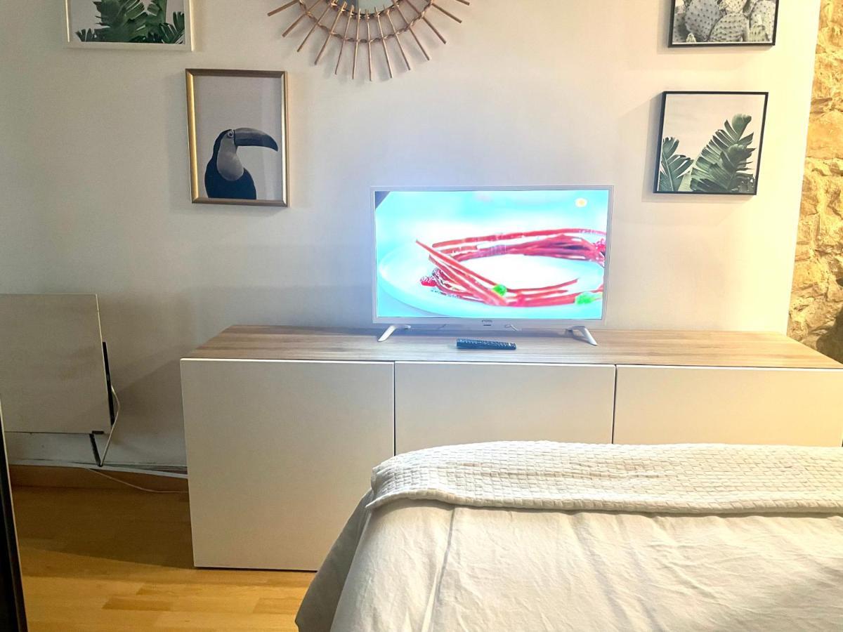 Loft En El Mercado Del Fontan Овьедо Экстерьер фото